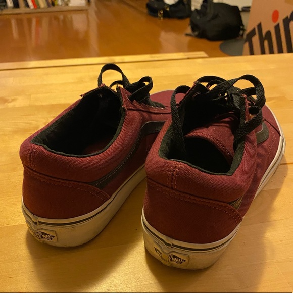 Vans old skool in burgundy and black - Picture 2 of 5